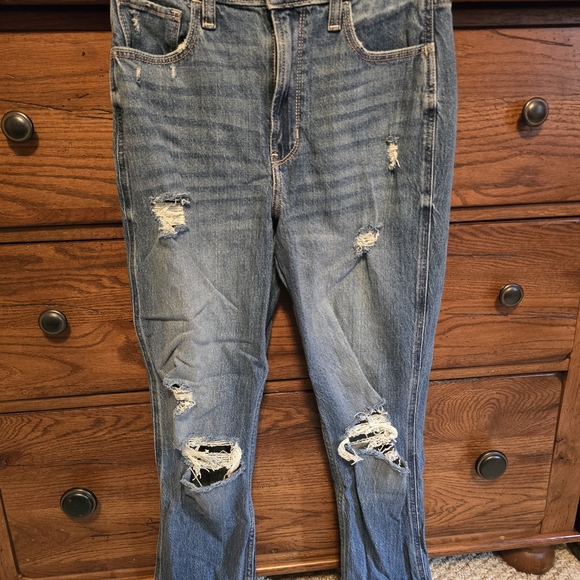 Hollister Denim - Hollister High Rise Distressed Blue Jeans